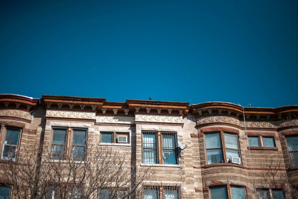 Row of New York metro homes reflecting current home values
