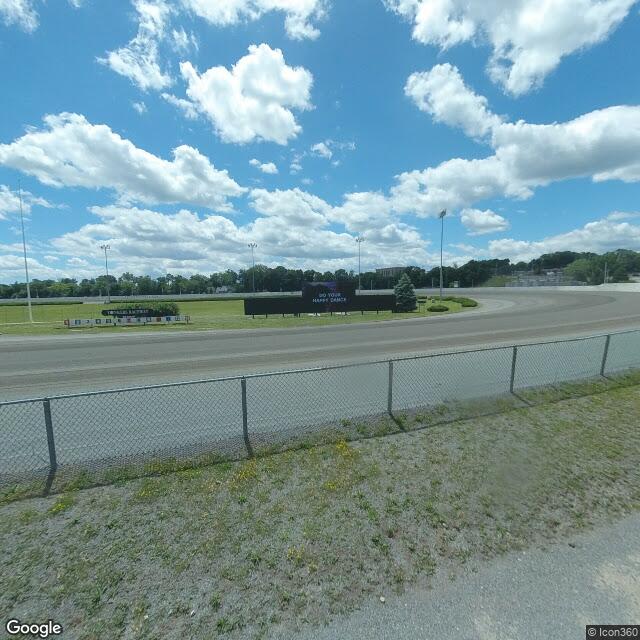 We buy houses in Yonkers, NY Yonkers Raceway in Yonkers, NY