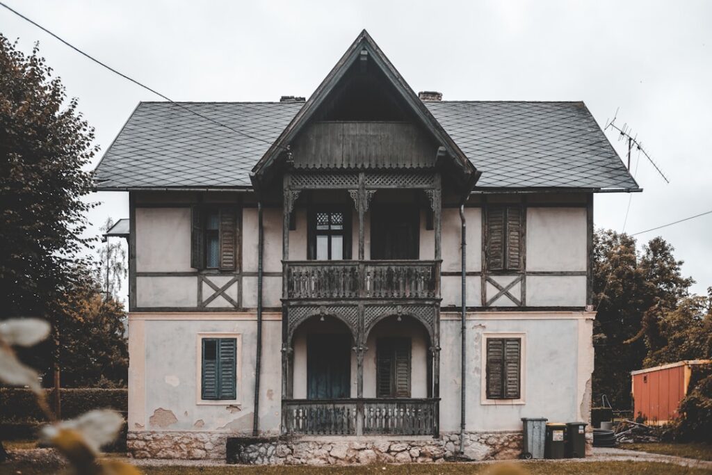 House being sold as is without repairs to a cash buyer