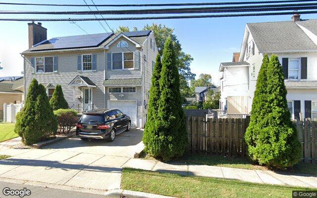 We buy houses in Roselle, NJ A colonial on Sheridan Avenue in Roselle