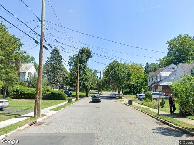 Colonials along Grayson Place in Teaneck, NJ