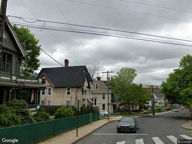 We buy houses in Waterbury, CT Victorian homes on the Hillside in Waterbury, CT